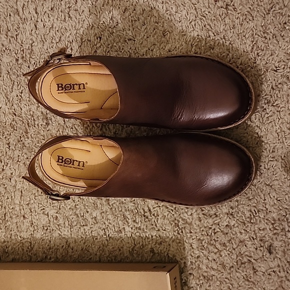 Born shoes - Picture 1 of 5